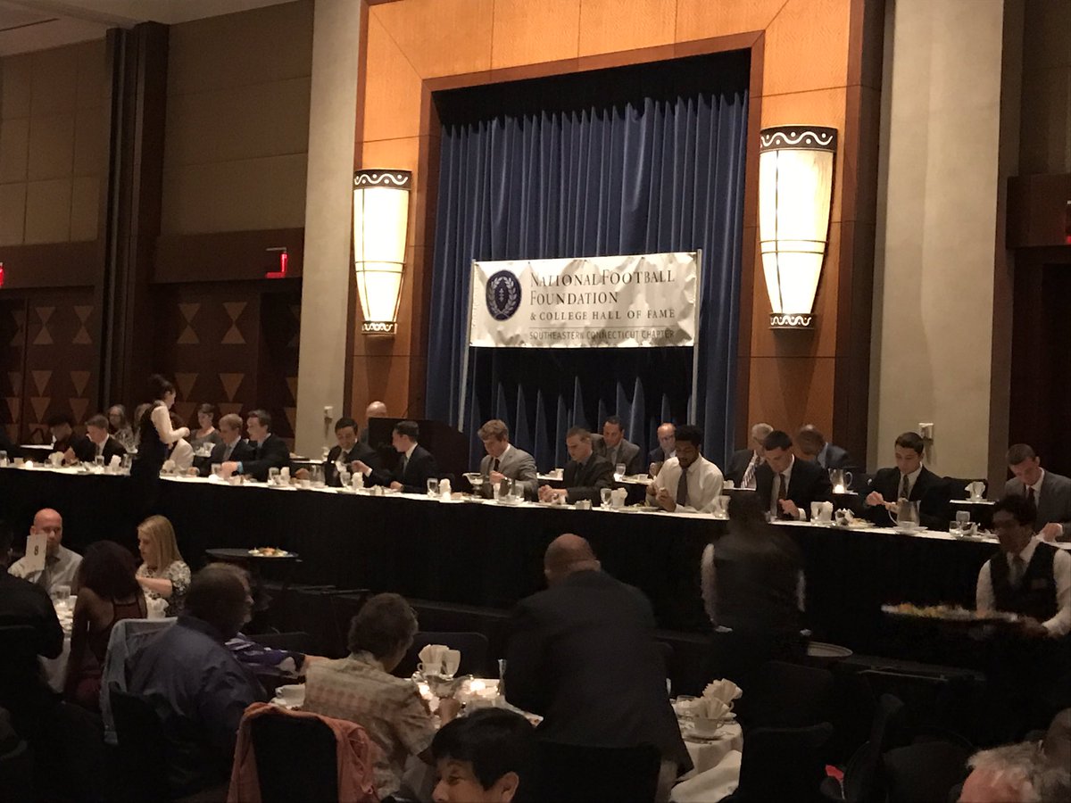 JThomson99's tweet photo. A big congrats to all the adult award winners &amp; scholar-athletes being recognized at the @NFFNetwork #SoutheasternCT Chapter Banquet https://t.co/ybE11ME4GL