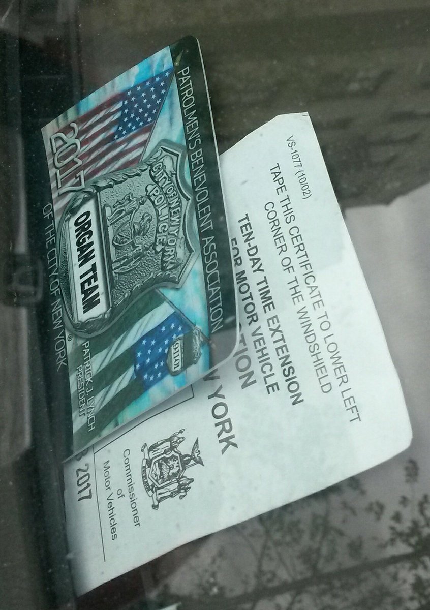 Placard Corruption Looks Like This Nycpba Card Is Only Working Some Of The Time For This Emissions Cheat It Has Caught A Couple Summonses T Co 13gs2vqrzm