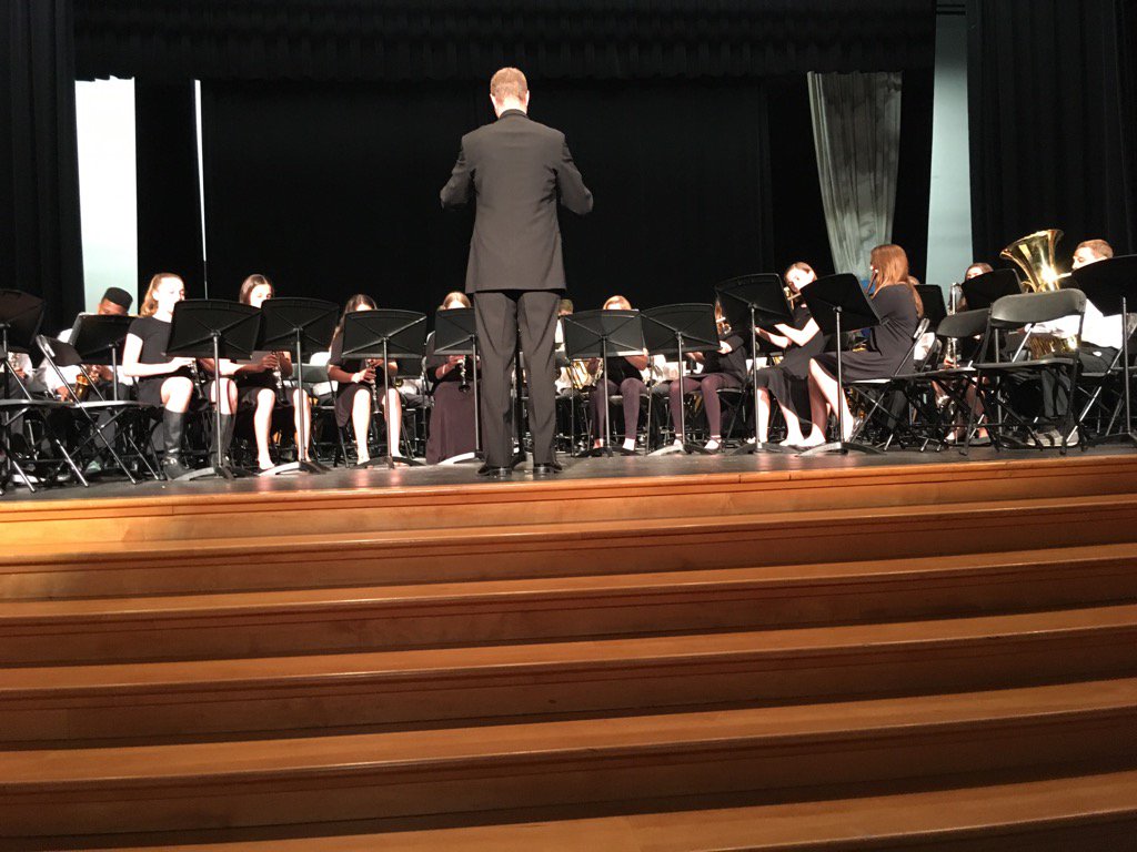 SSSASMaestroG's tweet photo. Middle school spring instrumental concert #saintspride @SSSASsaints https://t.co/hUoV1MpSCk