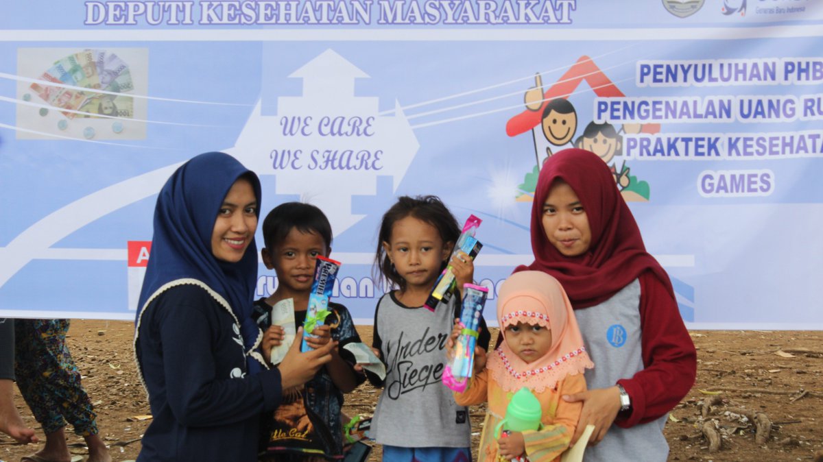 GenBI_SulSel's tweet photo. We Care We Share 

#genbisulsel #maywish #energiuntuknegeri #genbikeren https://t.co/ekQnLNqO9K