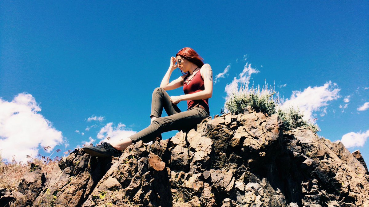 FutureModel24's tweet image. ~Live your life the way you imagined~ -Photo credit @knightmodeling