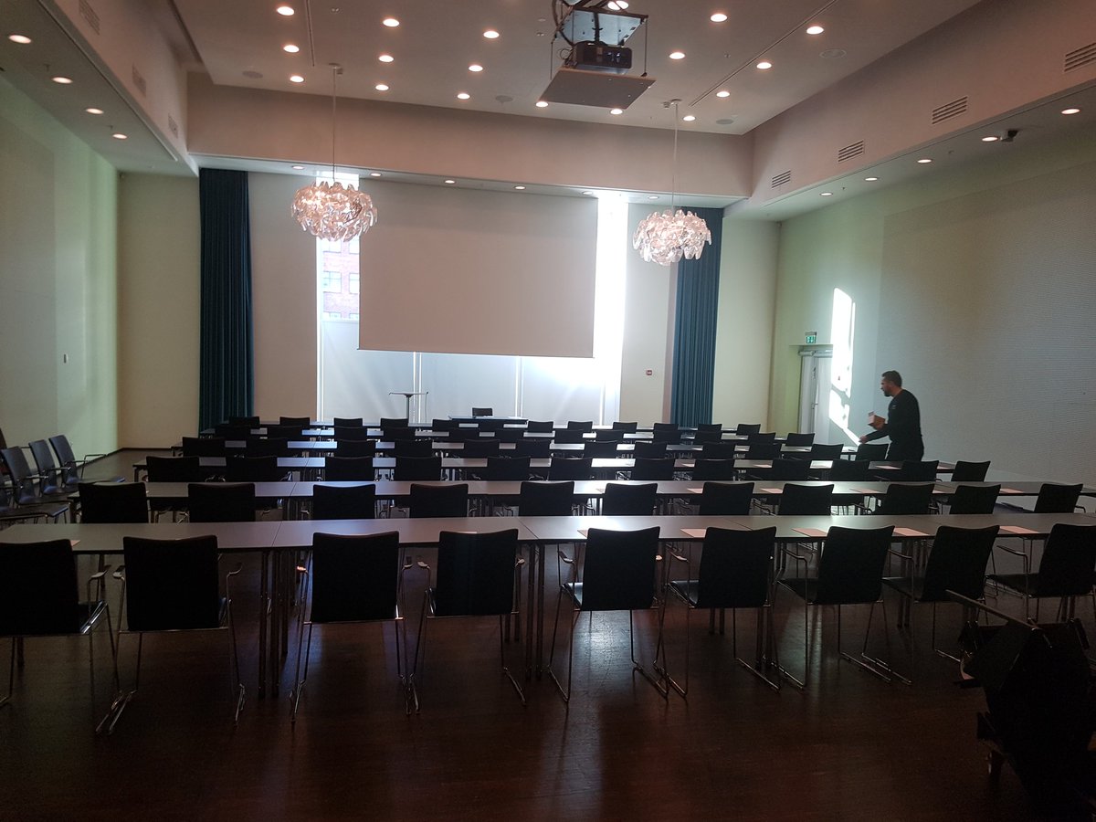 Rad_Reza's tweet image. Room is ready for #powerbi workshop #SQLNexus @sqlnexus