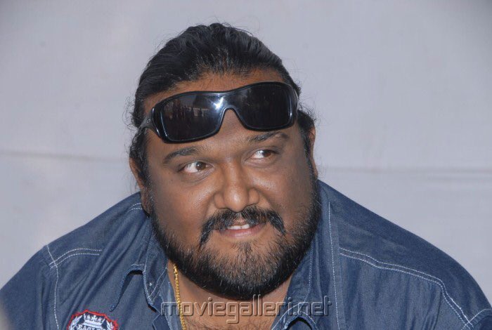 withkaran's tweet image. இந்த வருடமாவது உன்னை பிடித்த பீடை ஒழியட்டும் #HBDBelovedThalaAjith