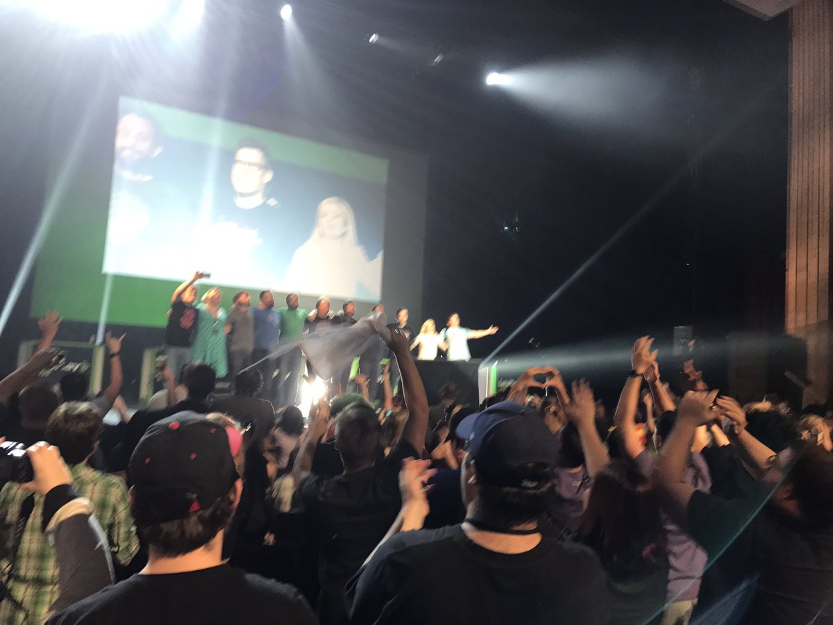 TheMetalLizard's tweet image. they're just dorks playing games and that's why @AchievementHunt and @FunhausTeam are so cool-they make me think I can be awesome too. #LPL