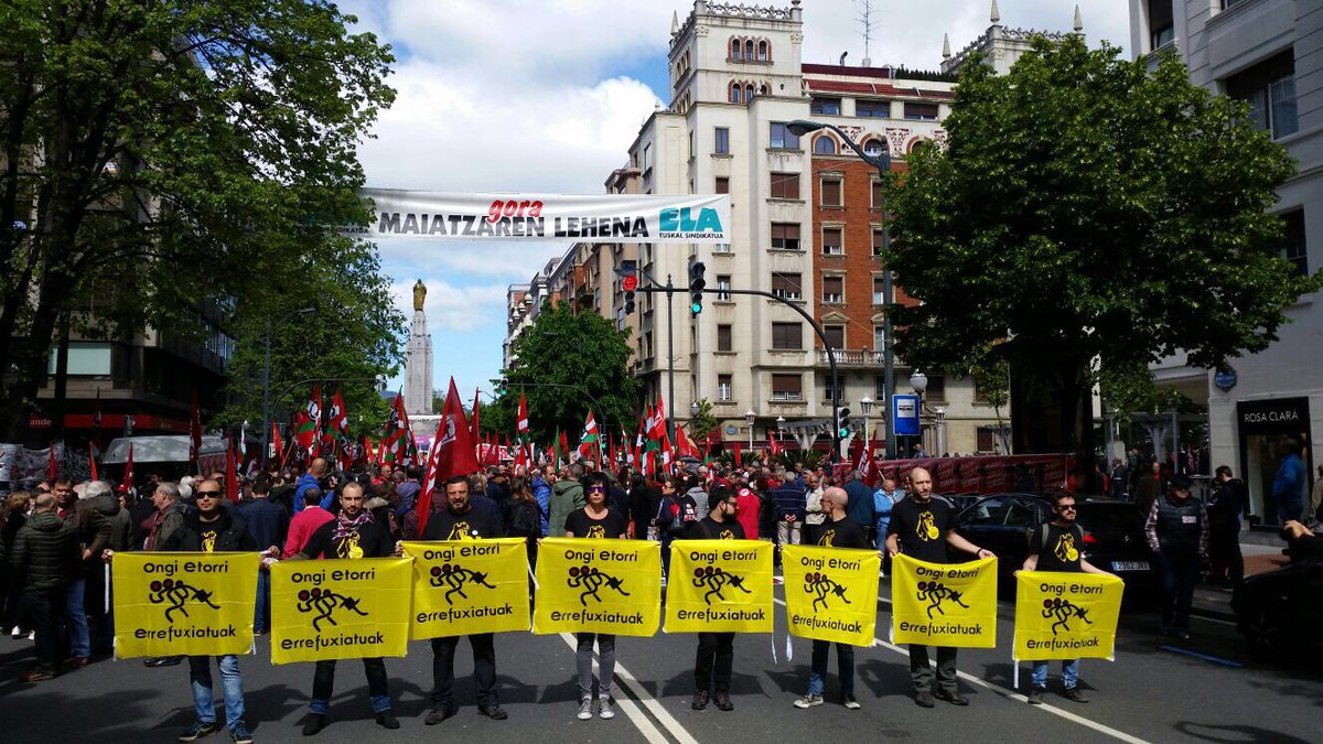 El fin de semana en #welcomeGernika y hoy en manifestación #1demayo reivindicando #OngiEtorriErrefuxiatuak