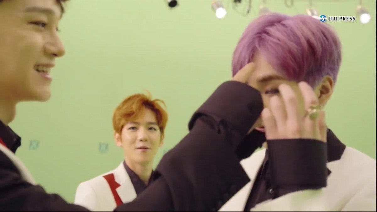 kanintr_'s tweet photo. "จงแดๆ"
"..."
"จงแด วันนี้เรา--"
"พี่มินซอกอย่าจับแบบนั้นสิ"
"จงแด เนี่ยเรา--"
"มานี่ผมทำให้เอง พี่อยู่เฉยๆเลย"
"จงแด.."
"..."
"สนใจกุหน่อย" https://t.co/2FZVrIRVbo