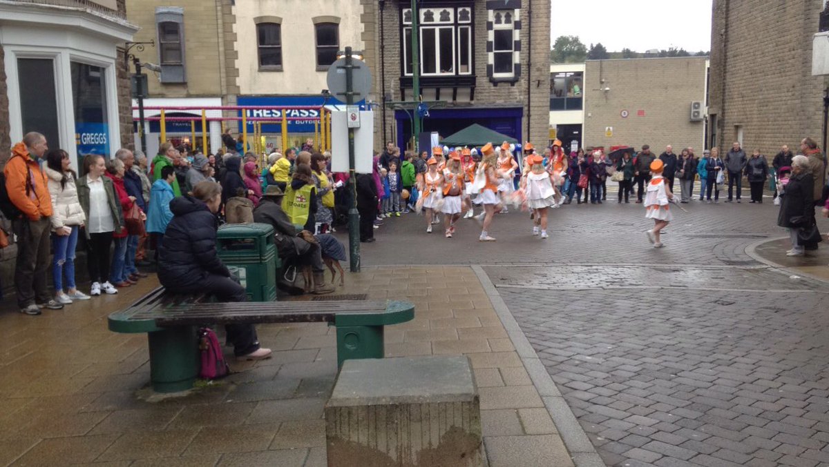 Great turn out for The Billerettes first performance at Hardwick Street!