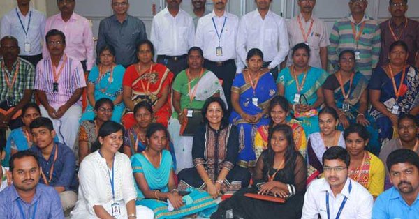 varindiamag's tweet image. #HCL launches #TechBee Career Training Program in #Madurai
See more at: varindia.com/news/hcl-launc…