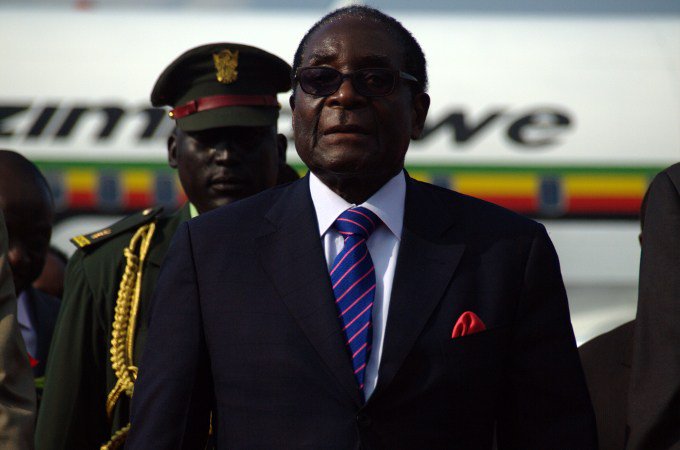 Maktkamp mellan Zimbabwes Mugabe och ny oppositionsallians afrope.se/2017/05/01/mak…