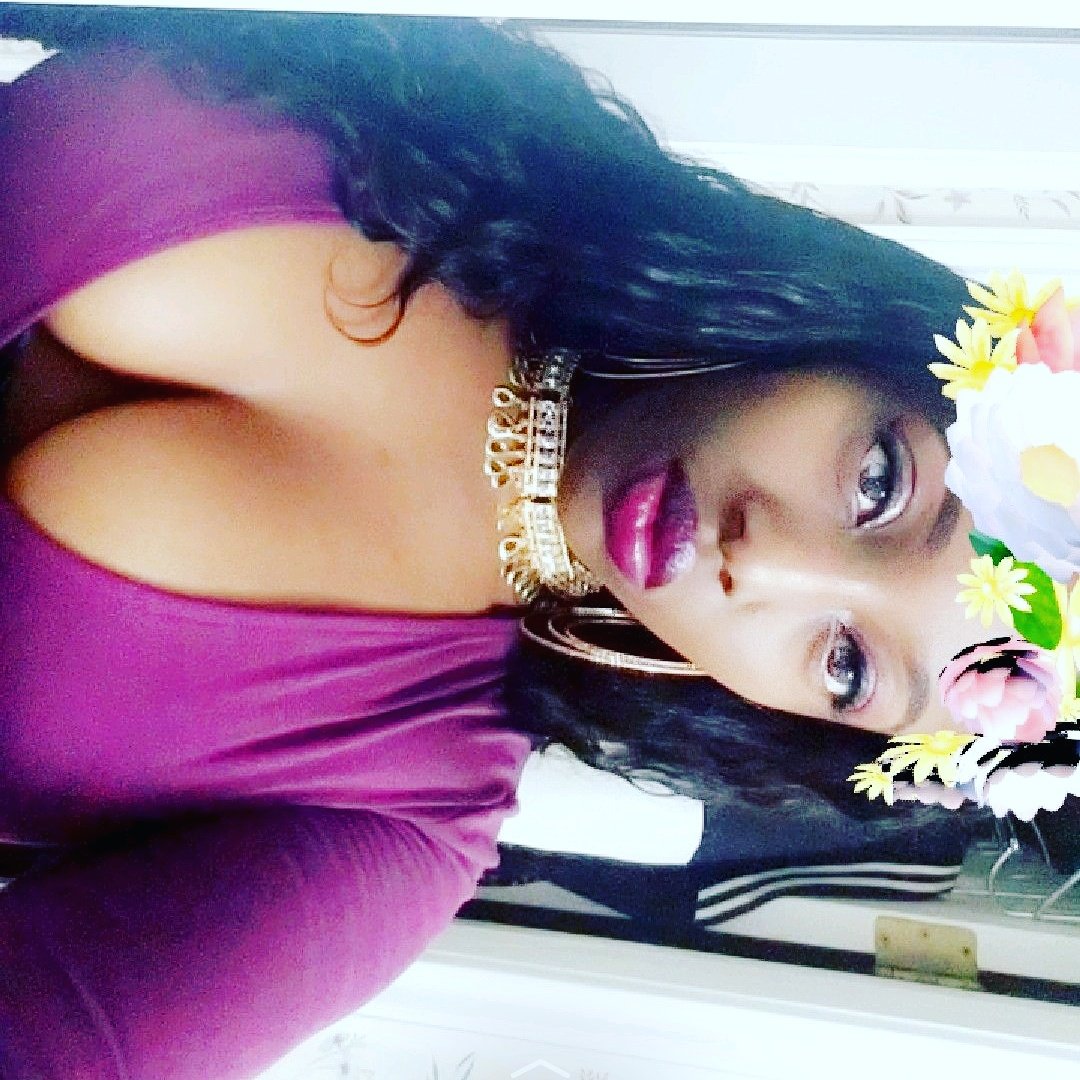 Aye_Gold's tweet photo. #fulllipstwitter 💋💋💋💋 https://t.co/ShZ0uH9Uab