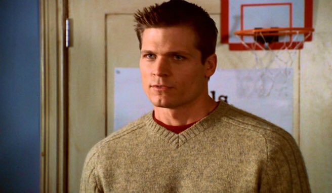 Happy birthday to Bailey Chase (Graham Miller)!         