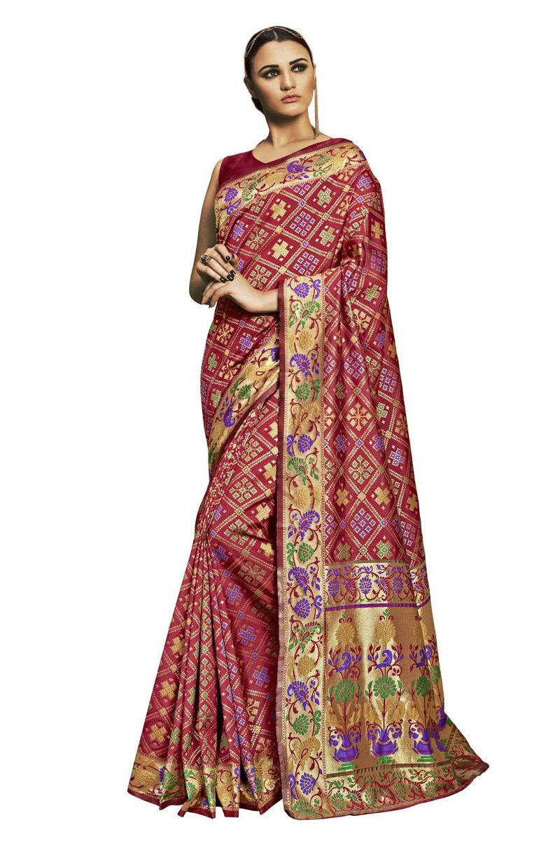 remaart's tweet photo. NEW- Beautiful Banarasi Silk Hand Woven Saris.
Shop Now- https://t.co/eOjyzXOi6v
#silk #banarasi #handwoven #saris #online #shop https://t.co/Dj2wwCux9U