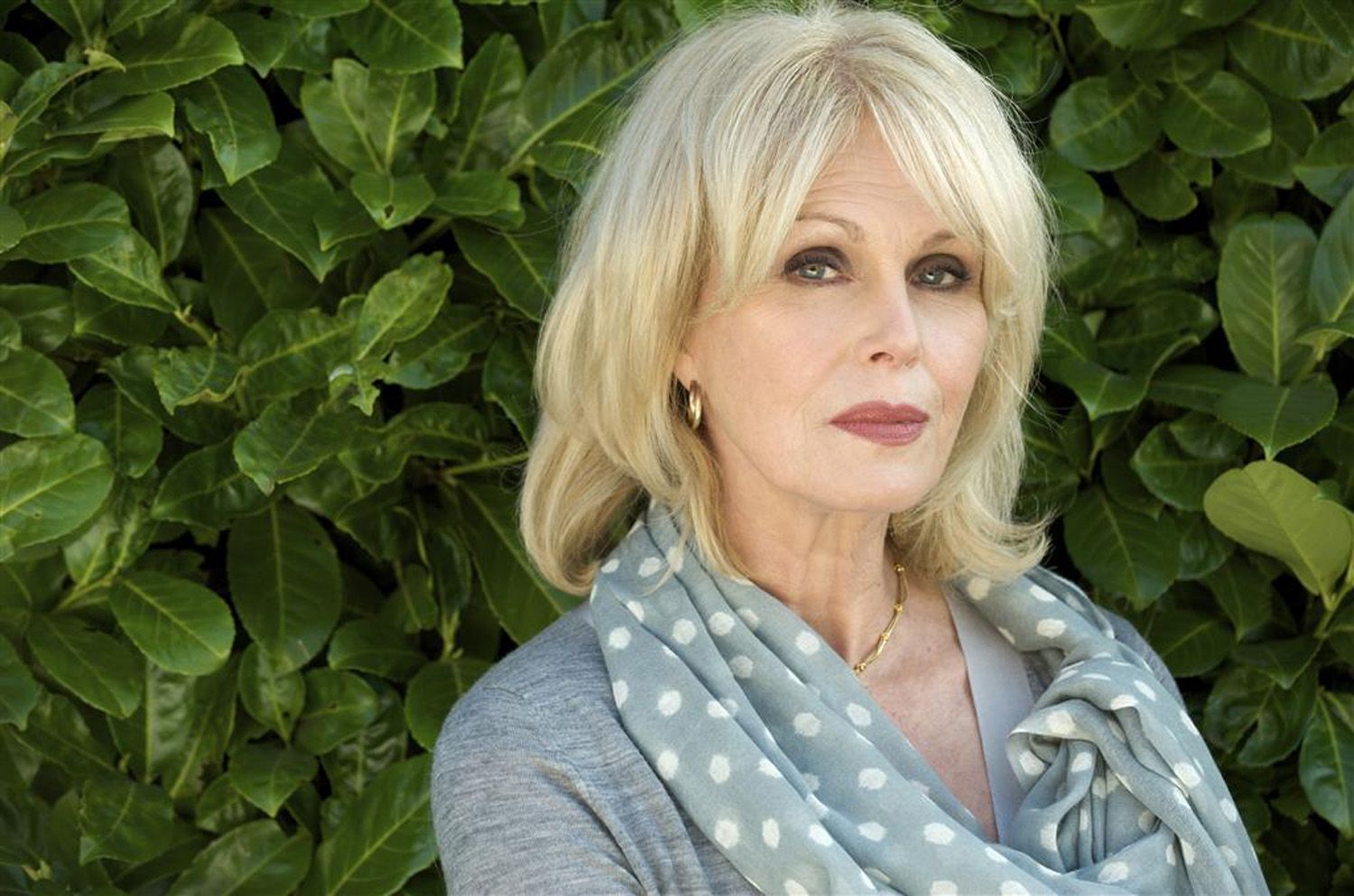 Happy 71st birthday to the wonderful Joanna Lumley today. 