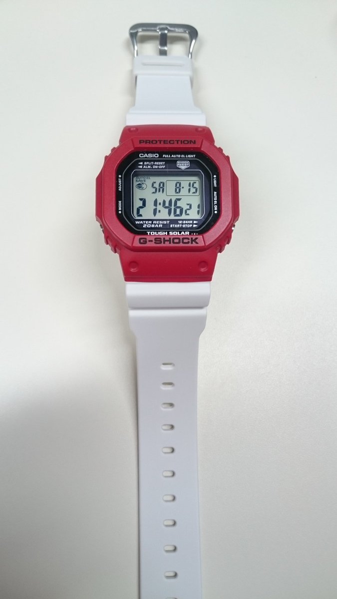ハル太郎 V Twitter 今日の夜勤はg Shock 10年前くらいのアクセサリー屋とコラボのソーラーモデルです 革ベルトが夏邪魔で普通のつけました 白にしてみたり色々したけど 赤黒に落ち着きました