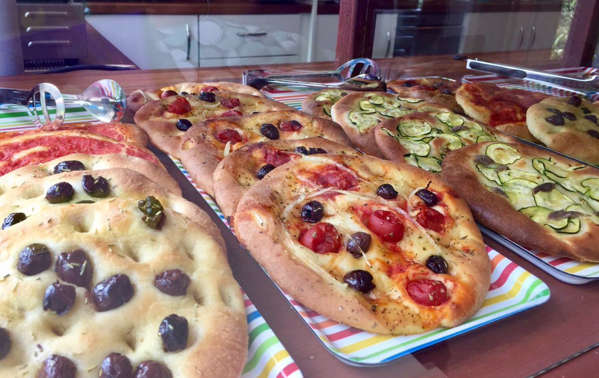 Pop into #FornoRagazzi at 10 Albert Walk Bray to taste some traditional Italian breads, pizzas, focaccias and pastry! Congrats guys!