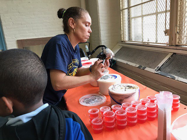 FDAVMS's tweet image. Ice Cream Social @FDAVMS  with our amazing PA President Ms. Maldonado