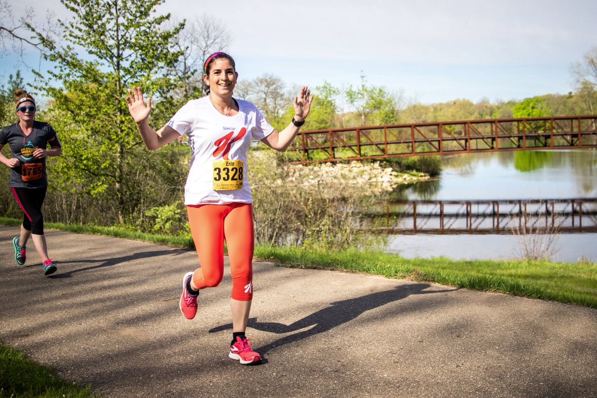 TheKzooMarathon's tweet photo. There is still time to sign up for the Kalamazoo Marathon. Join the community, join the fun! Sign up today at https://t.co/Ftb3a4Uu7Z. https://t.co/VOI8KhZaPD