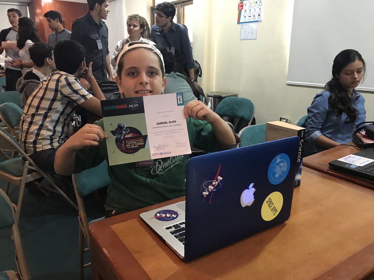 SlickDevelopers's tweet image. Presente en el NASA SpaceApps Challenge 2017 desarrollando web educativa para promover el aprendizaje del cambio climatico.