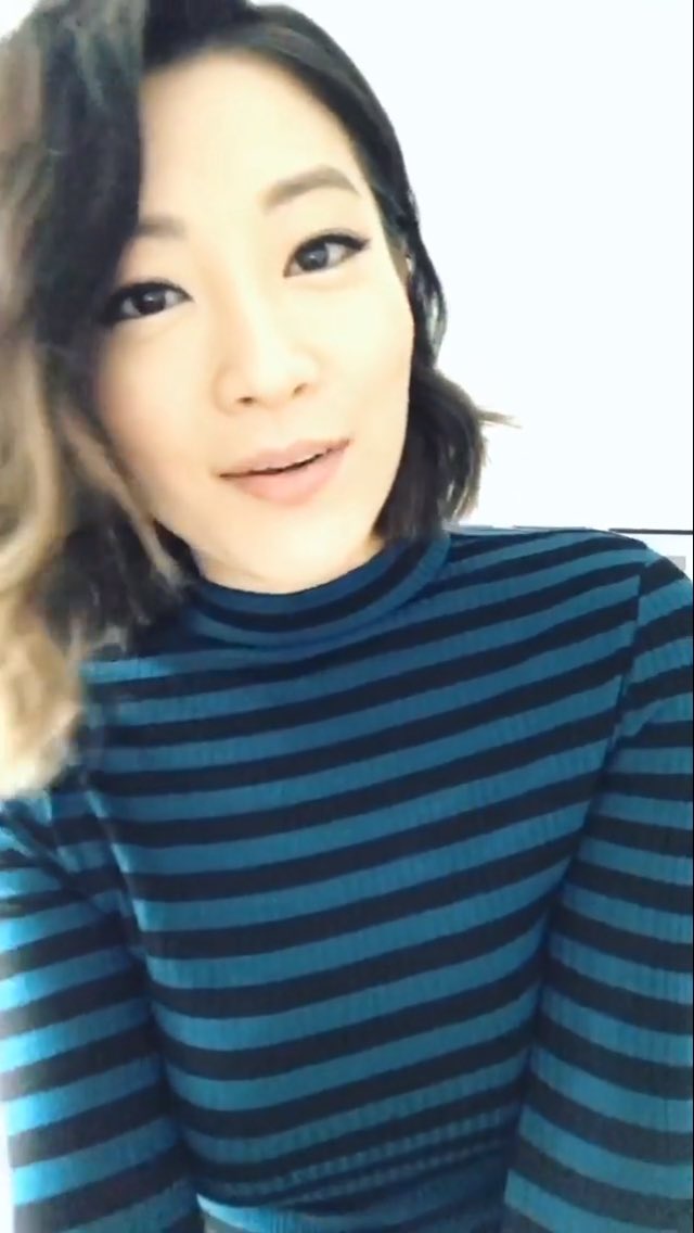 ardenarchive's tweet photo. god exists and it's a woman https://t.co/OlXYZ1V0SU