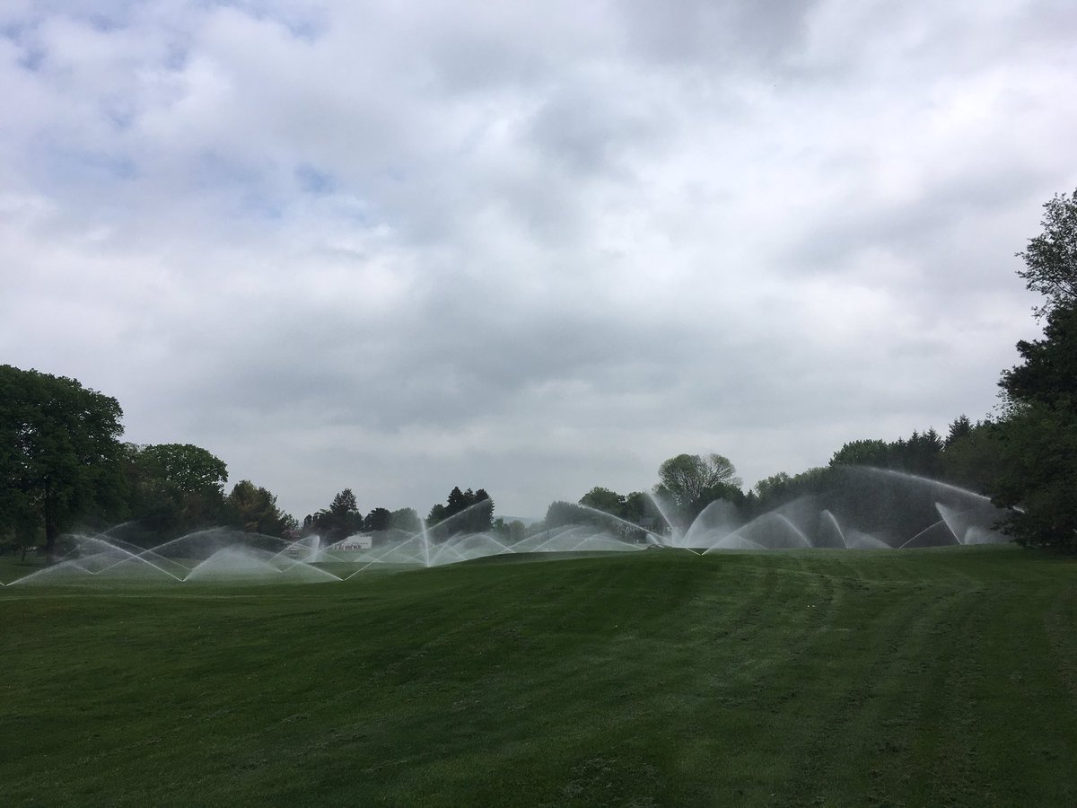 40 heads at once. Could have turned on 80 with pump capacity. No electrical restrictions.Only with #RainBirdIC <a href="/RainBirdGolf/">RainBirdGolf</a> <a href="/Golf_AtlntcIrr/">Atlantic Irrigation</a>