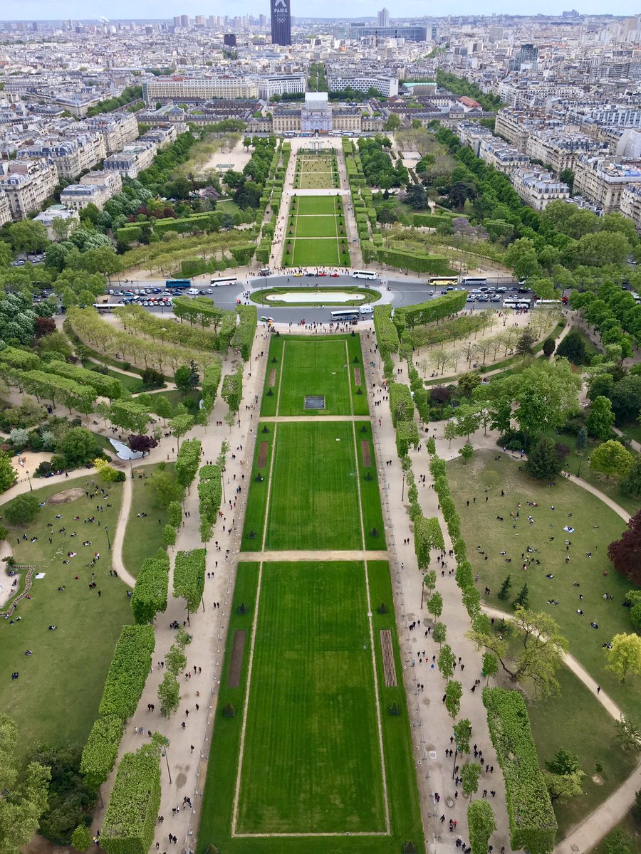 EithneHarley's tweet image. Paris. You are so beautiful 🇱🇺❤️❤️#eiffeltowerview #stunning #bucketlist