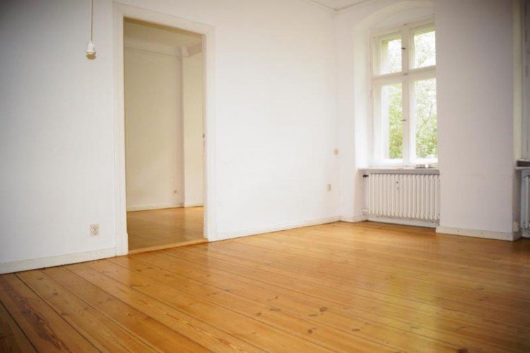 Bezugsfreie Altbauwohnung in #Wilmersdorf ow.ly/OICm30bkdwJ #Immobilien #Berlin