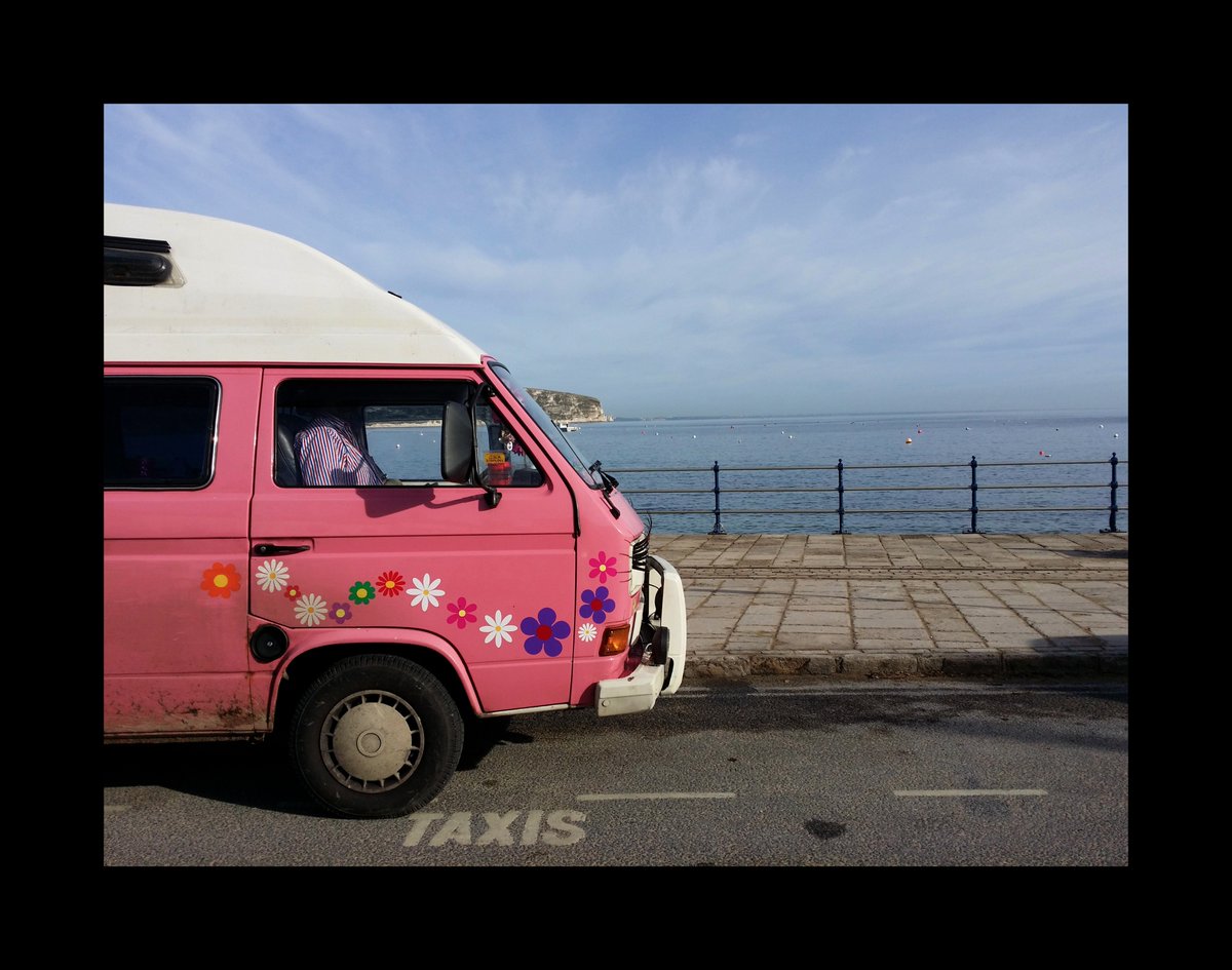 MissFarnaby's tweet photo. #Swanage #Dorset #travel #Roadtrip #vanlife #campervan #vwcampervan #bankholidaymonday #coast #saeside
https://t.co/WKI8EvnFv6 https://t.co/ddOTZJpUQF