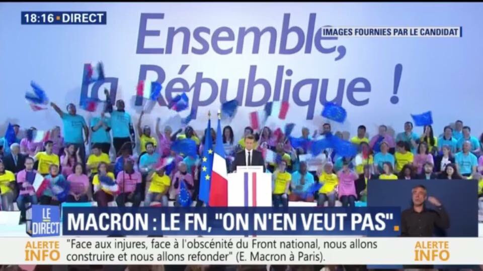 lucalbernhe's tweet photo. Le 7 mai,pour la République VOTONS @EmmanuelMacron!"Le FN,on en veut pas".Les Français veulent tourner la page d'1 système à bout de souffle https://t.co/5SwCa0p1Em