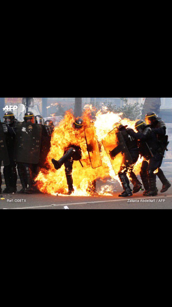 GillesLellouche's tweet image. Quelle honte...Pensées et solidarité pour les forces de l'ordre....