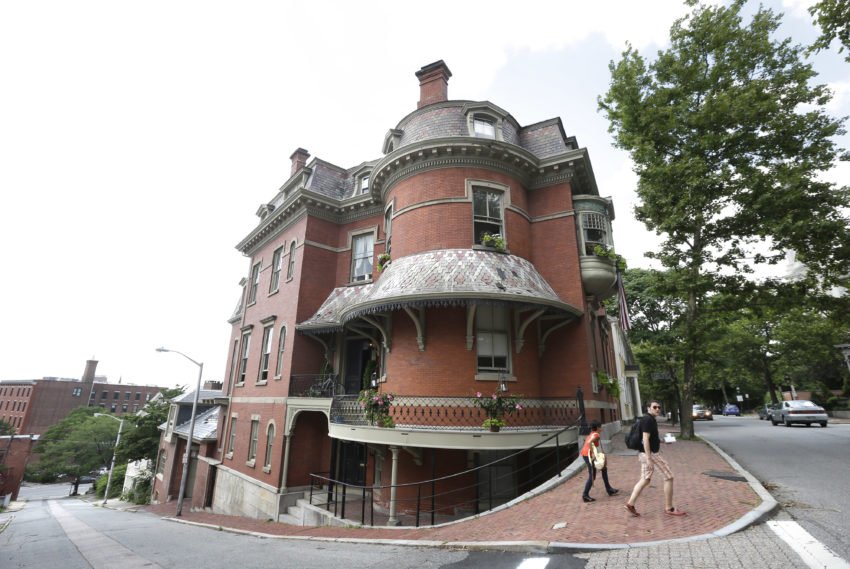 zdsarchitecture's tweet photo. 20 things to do for under $20 this spring in Providence, Rhode Island https://t.co/MzoIAXkYhz https://t.co/xoa3rWF8vC