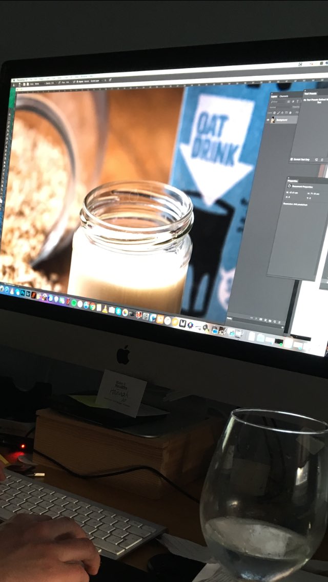 Hannah Patterson (@hannahpatterson) on Twitter photo <a href="/natrecoHQ/">natreco.com</a> just putting finishing touches to some fab @OatlyUK shots! #vitaminb12
#fortifiedfood #canon #lukehphotographer <a href="/natrecoHQ/">natreco.com</a> just putting finishing touches to some fab @OatlyUK shots! #vitaminb12
#fortifiedfood #canon #lukehphotographer
