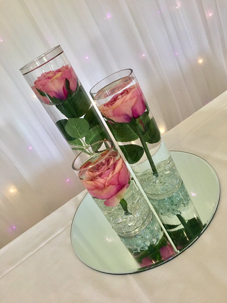 DeansEvents's tweet image. Great wedding fair today @BicHotelGolfSpa   Great to catch up with lovely suppliers @darrenbedding @thelittledelico