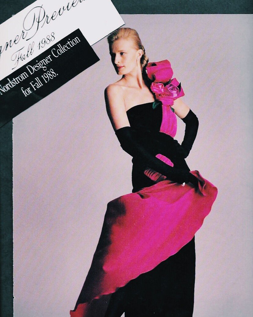 EAHauteCouture's tweet image. In its very first season in 1980, #EugeneAlexander had become the holiday seasons "must have" collection!