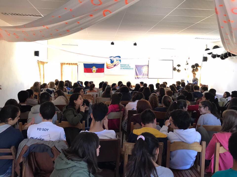 rdid4980's tweet photo. Los días 29 y 30 de abril se llevó a cabo la XLIII Asamblea, organizada por Interact Rocha Este. https://t.co/iybknOX5en