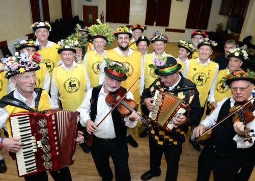 <a href="/RidgewayMarket/">Ridgeway Market</a> Country farmers market, traditional Morris dancing, Sunday 14 May 11-3 @Kostasolives <a href="/PheasantryBeer/">Pheasantry Brewery</a> <a href="/AutumnHarvest1/">Autumn Harvest</a>