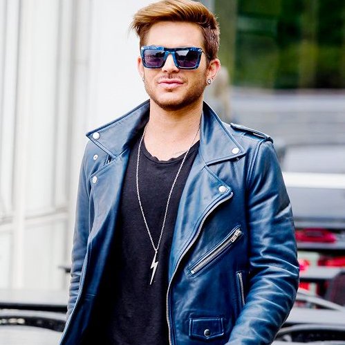 LJ__Master's tweet photo. The American Singer Adam Lambert in a stylish Blue leather jacket.
https://t.co/6b8Akh5ajC
#adamlambert #celebrity #blueleatherjacket https://t.co/lajqy977rH