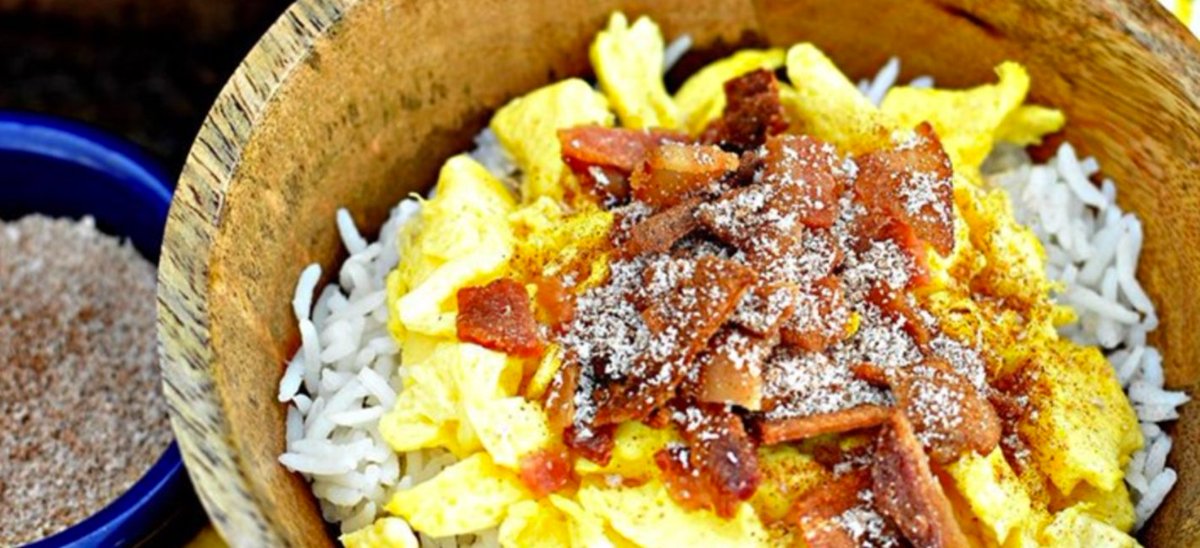 Just when we thought breakfast for dinner couldn’t get any better, we added #Striplings Smoked Bacon. 
ow.ly/3Hbj30bcufU