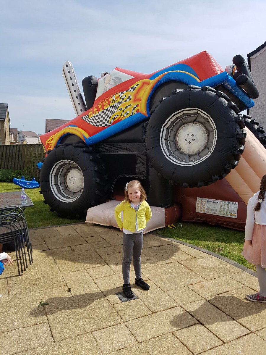 hogg_fiona's tweet image. Boy that really made the party...Kids were in monster truck heaven! @scotinflatables