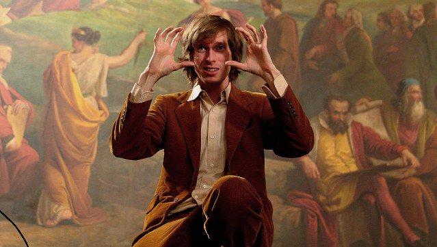 Happy birthday to Wes Anderson, the man who paints a frame using a camera. 