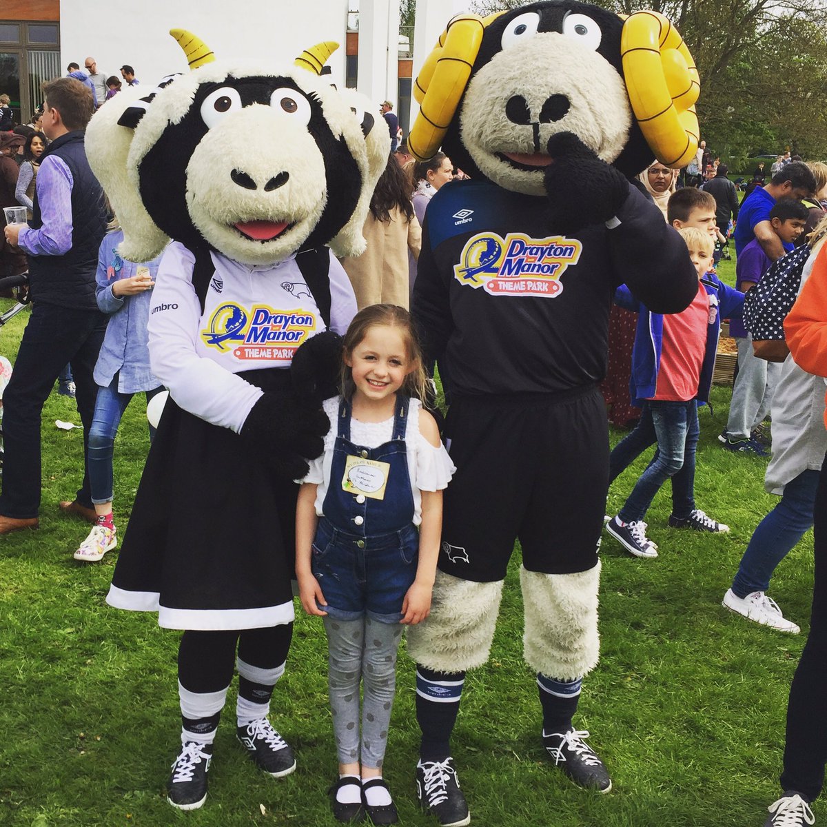 Alison Lorraine Kerr (xxallie) Twitter