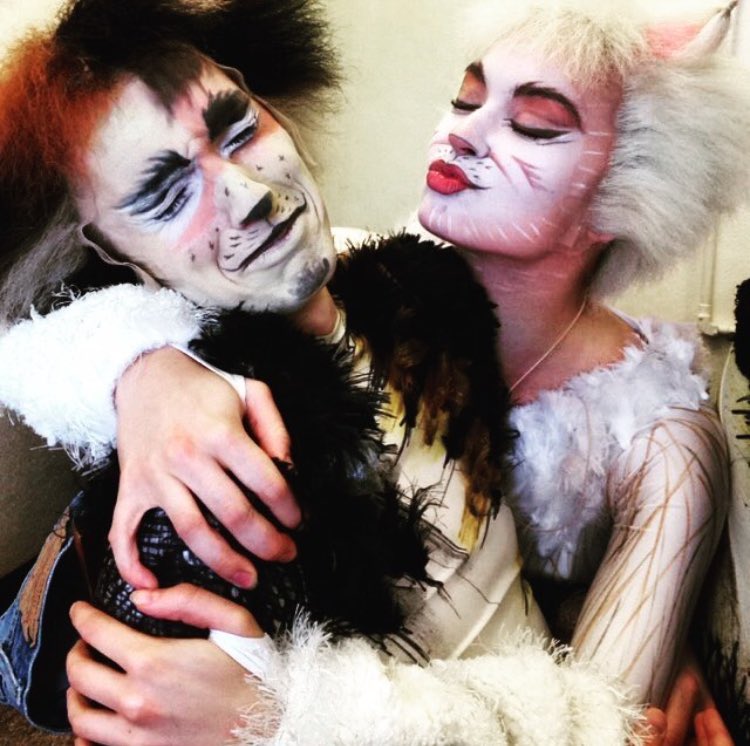 PorcelainFlair's tweet image. " ..Someone mention that @PounceDevil is back? ”