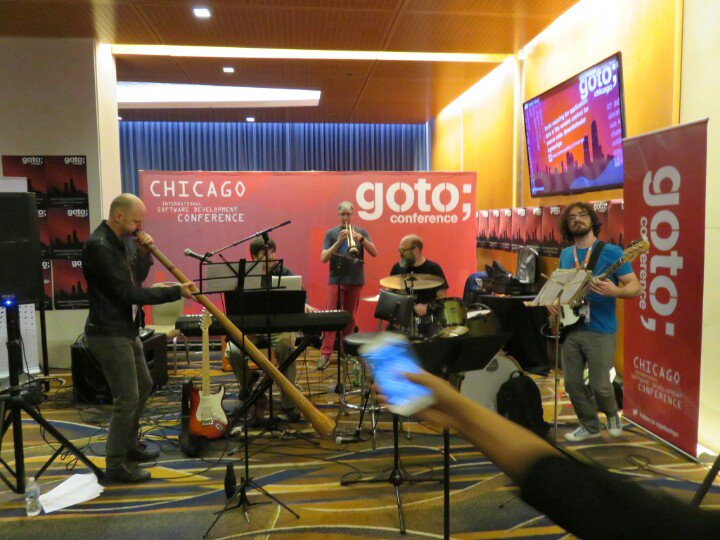 edburns's tweet image. @slimslenders on didj with the #nullpointers