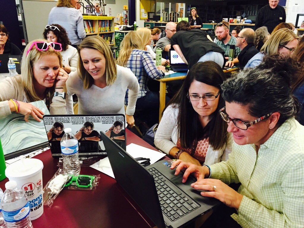 teachtechpsd's tweet image. Love the critical thinking happening with digital #BreakoutEdu at PSD DIP celebration. #teachtechpsd #edtech