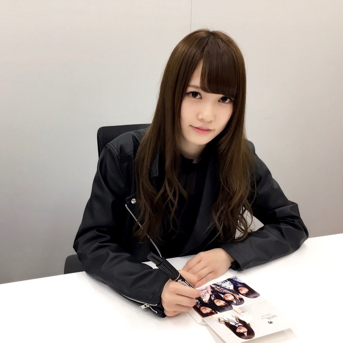 けやき坂 earth 直筆サイン 長濱ねる 齊藤京子 加藤史帆 柿崎芽実