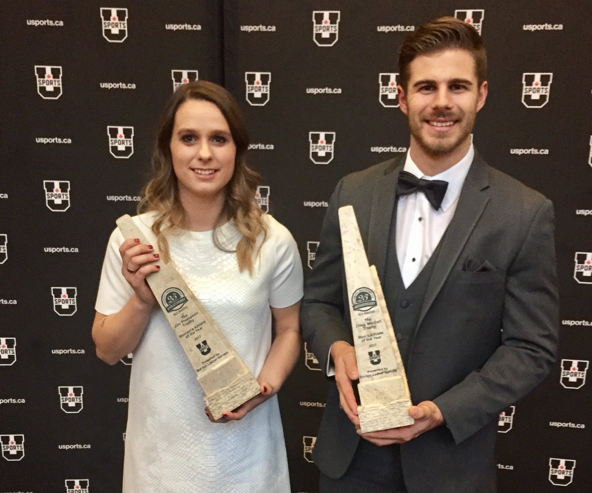 Congratulations to Arielle from <a href="/rougeetor/">Rouge et Or</a> and Philippe from @VarsityReds - the 2017 #BLGAwards winners!