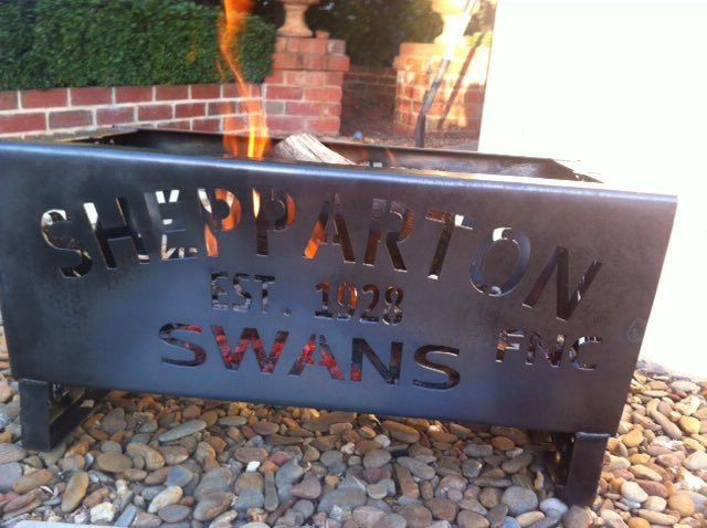 Swans raffle- this would look great in anyone's back yard.  Get your tickets at the club $5 ea or 3 for $10.
Drawn rd6 27th may.