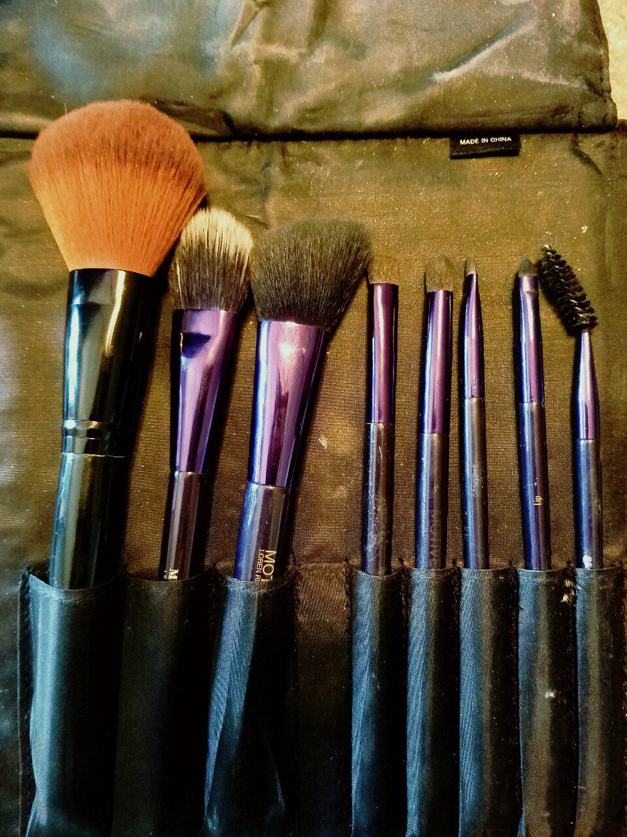 CPracticality's tweet image. Makeup Brush How-To creativepracticality.blog/2017/05/01/mak…