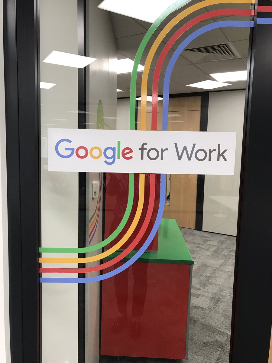 HilaryHanberry's tweet image. Strategy day for our @bitcni Community Team/ thanks to @PwC for use of their fab #GoogleLab 😃