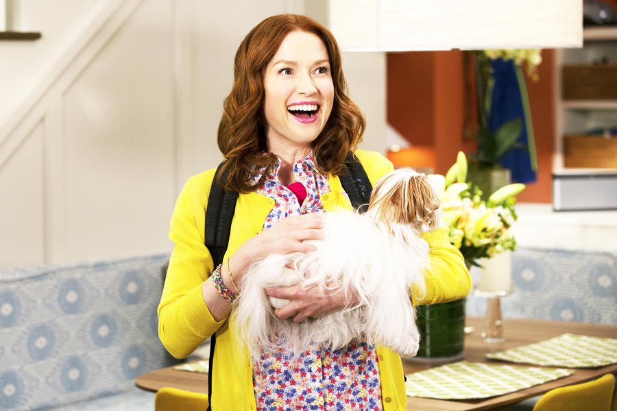 Happy Birthday to Ellie Kemper who turns 37 today! 