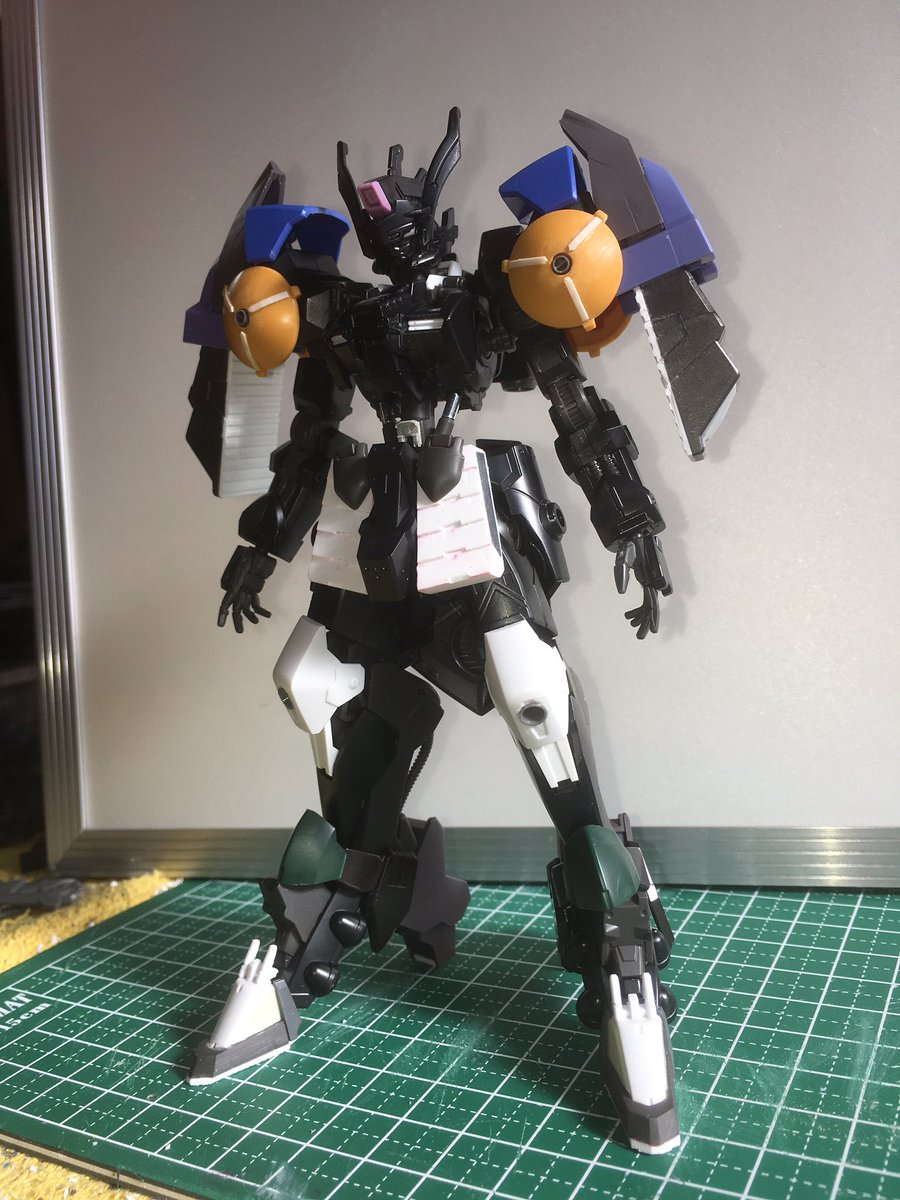 7010 ナオト Fss信者のこはるさんなら分かると思いますが こいつの肩アーマーです ベースはガンダム鉄血のオルフェンズ外伝ラスボスのガンダムウヴァル 本邦初公開 ウヴァル ザ ブラックナイト 鉄血mh 7010 ナオト Fss信者のこはるさんなら分かると思いますが こいつの肩アーマーです ベースはガンダム鉄血のオルフェンズ外伝ラスボスのガンダムウヴァル 本邦初公開 ウヴァル ザ ブラックナイト 鉄血mh